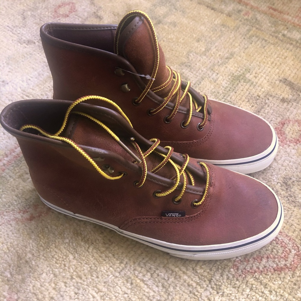 Vans Leather High Top Hikers